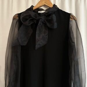 Elegant Black Sheer Sleeve Dress